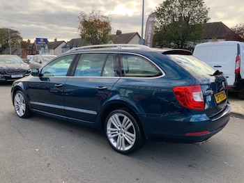 Used Skoda Superb 2014 for sale - 76345078: Photo