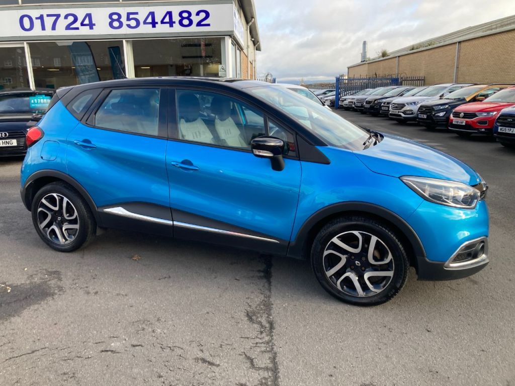 Used Renault Captur 2014 for sale - 76603789: Photo 2