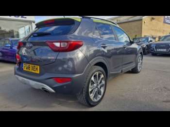 Used Kia Stonic 2018 for sale - 74627472: Photo