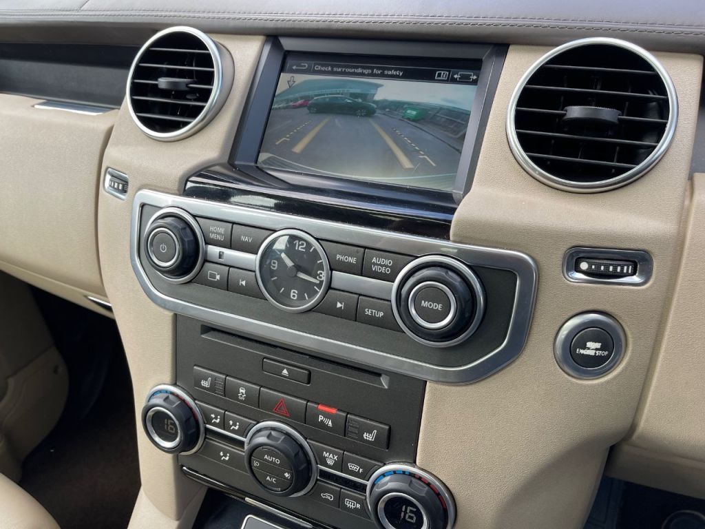 Used Land Rover Discovery 2014 for sale - 76685846: Photo 10