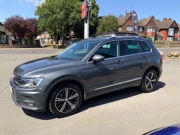 Used Volkswagen Tiguan 2017 for sale - 75182000: Photo