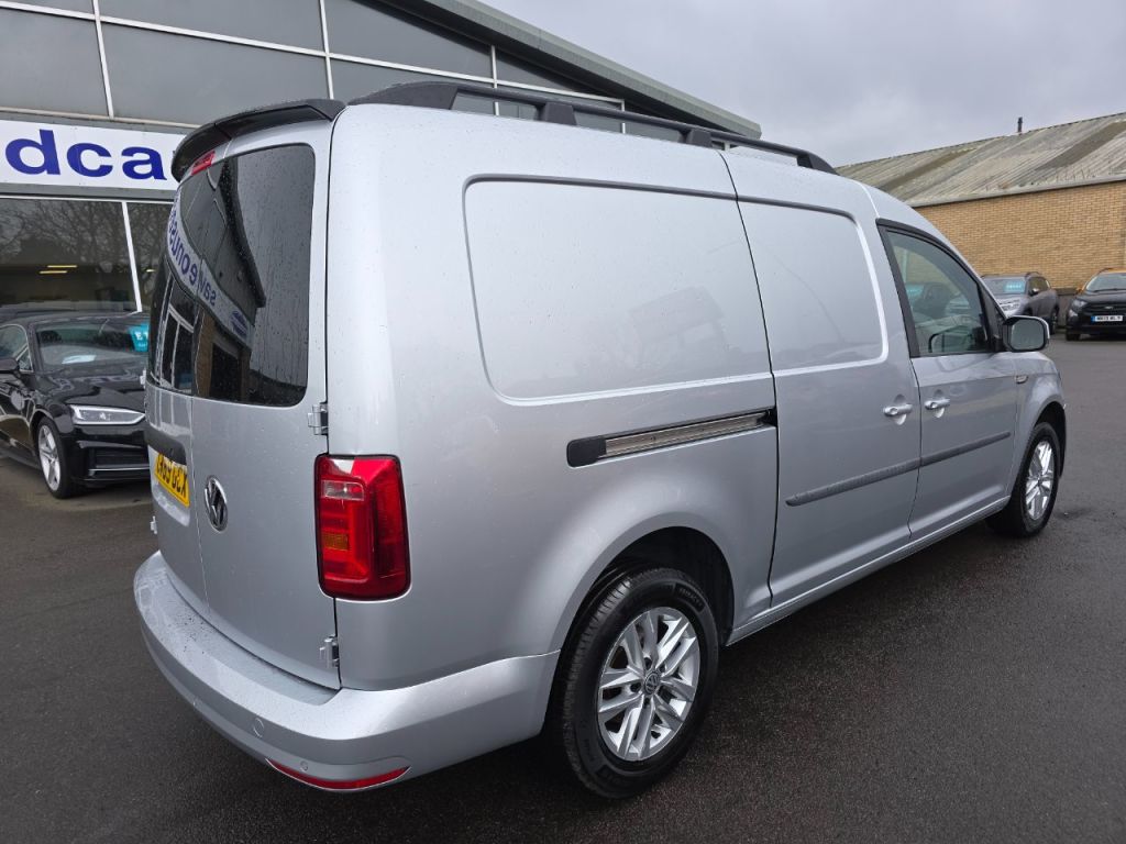 Used Volkswagen Caddy Maxi 2020 for sale - 77679888: Photo 3