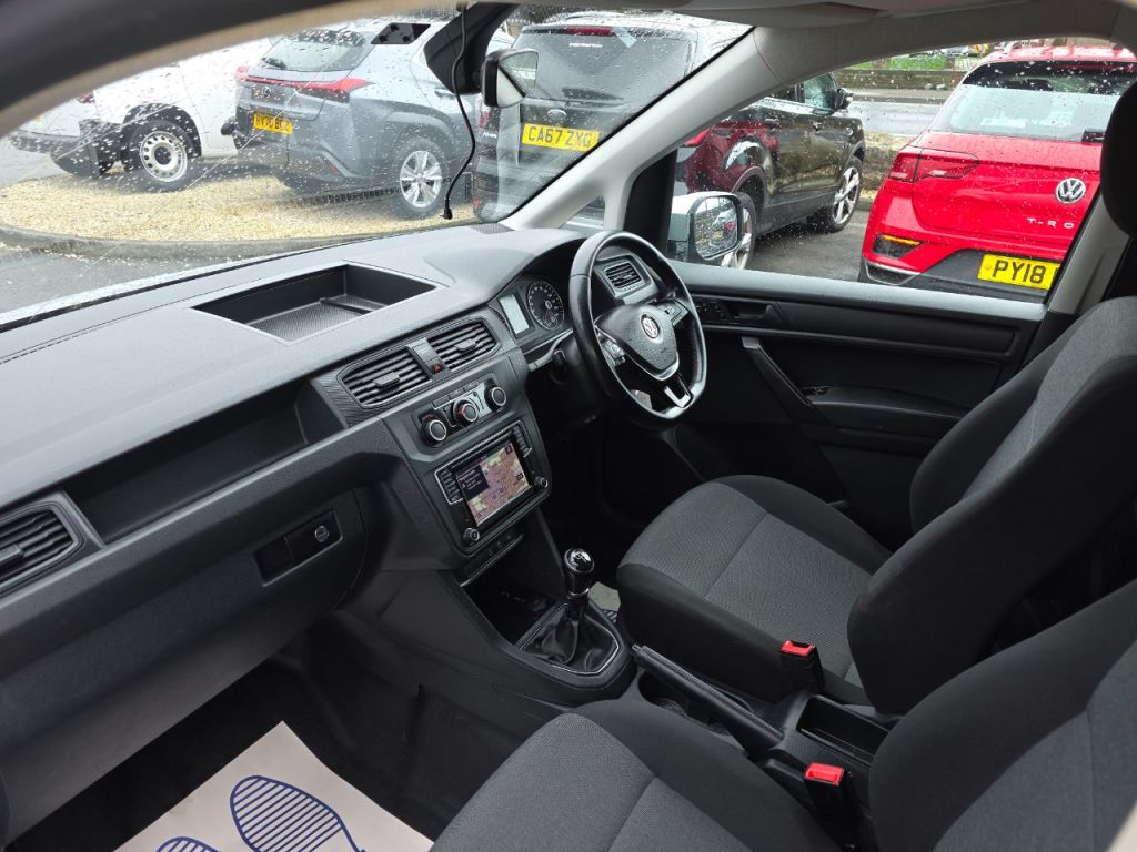 Used Volkswagen Caddy Maxi 2020 for sale - 77679888: Photo 9