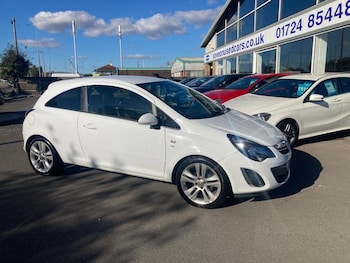 Vauxhall - Corsa