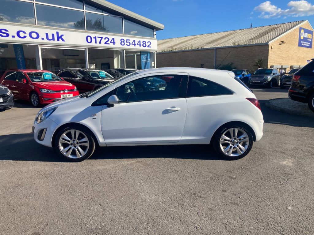 Used Vauxhall Corsa 2013 for sale - 76028840: Photo 3
