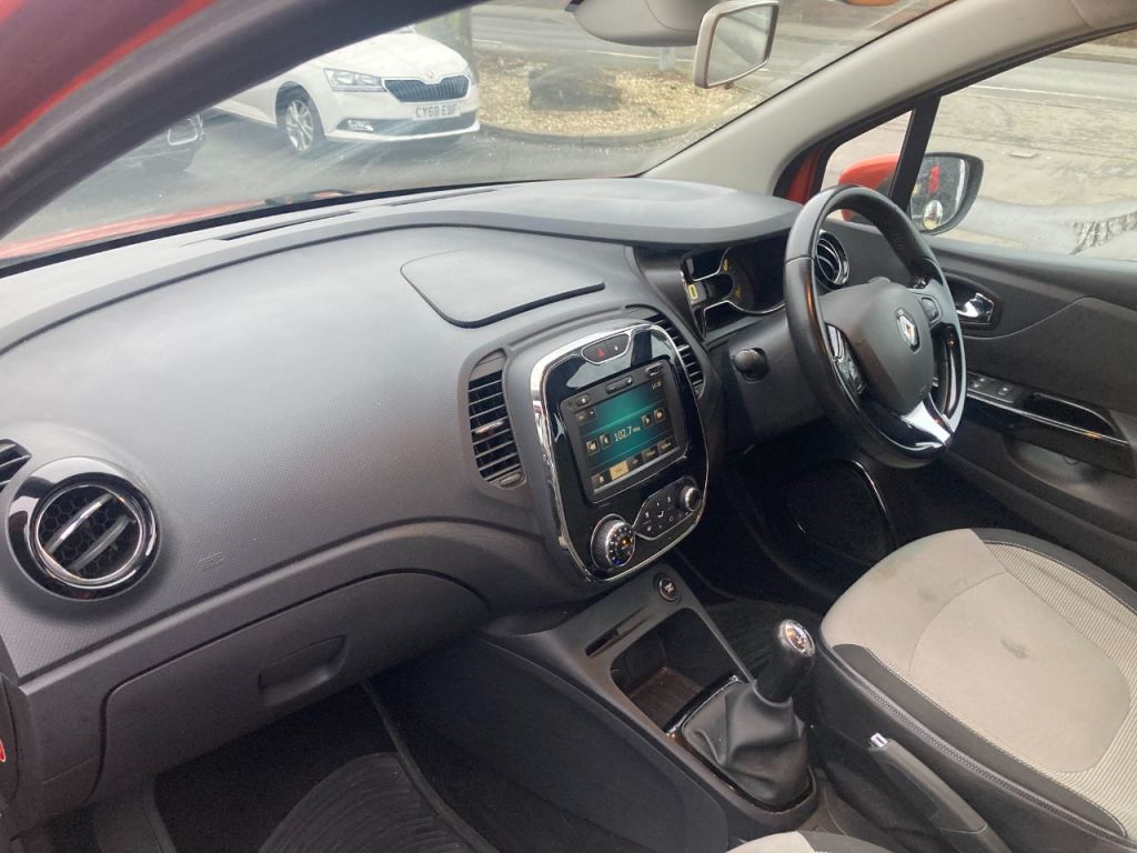 Used Renault Captur 2014 for sale - 77451403: Photo 6