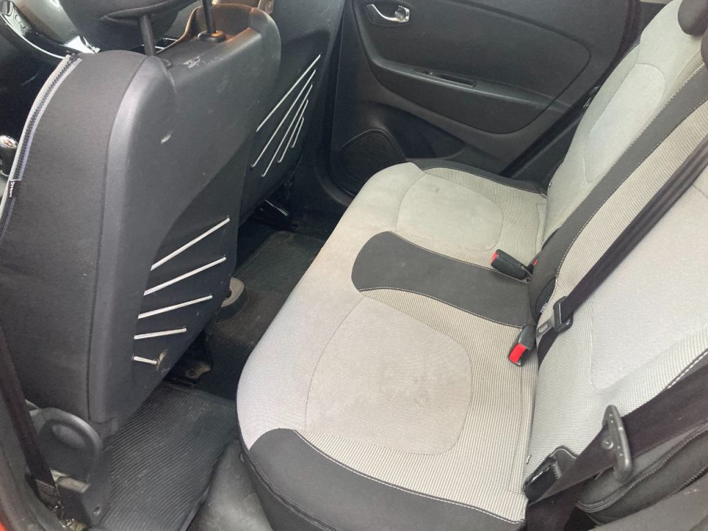 Used Renault Captur 2014 for sale - 77451403: Photo 9