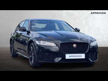 2.0i [250] Chequered Flag 4dr Auto