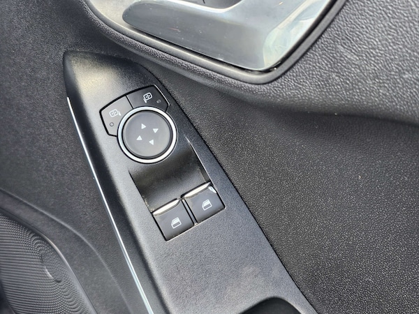 Used Ford Fiesta 2019 for sale - 76209982: Photo 25