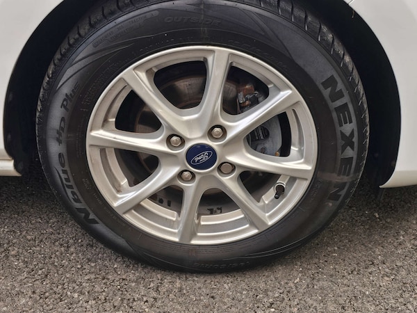 Used Ford Fiesta 2019 for sale - 76209982: Photo 2