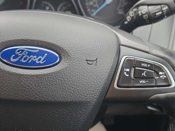 Used Ford Focus 2015 for sale - 76307936: Photo 26