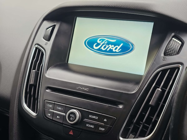 Used Ford Focus 2015 for sale - 76307936: Photo 27