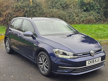 Used Volkswagen Golf 2018 for sale - 77798701: Photo