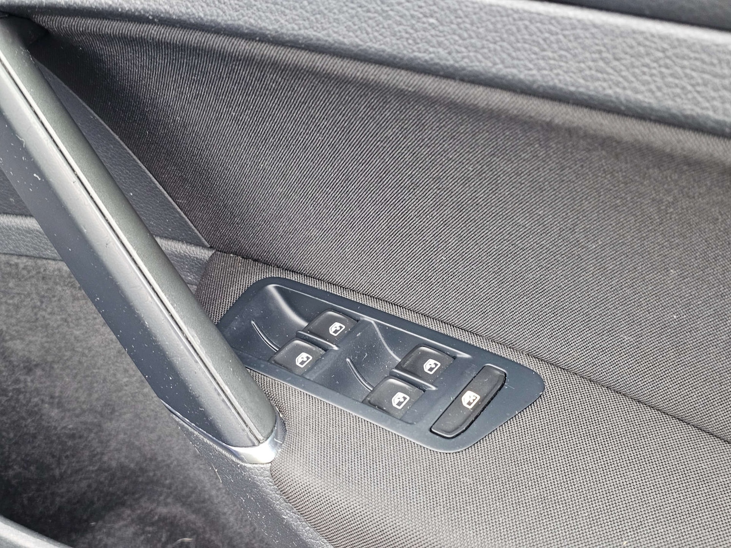 Used Volkswagen Golf 2018 for sale - 77798701: Photo 24