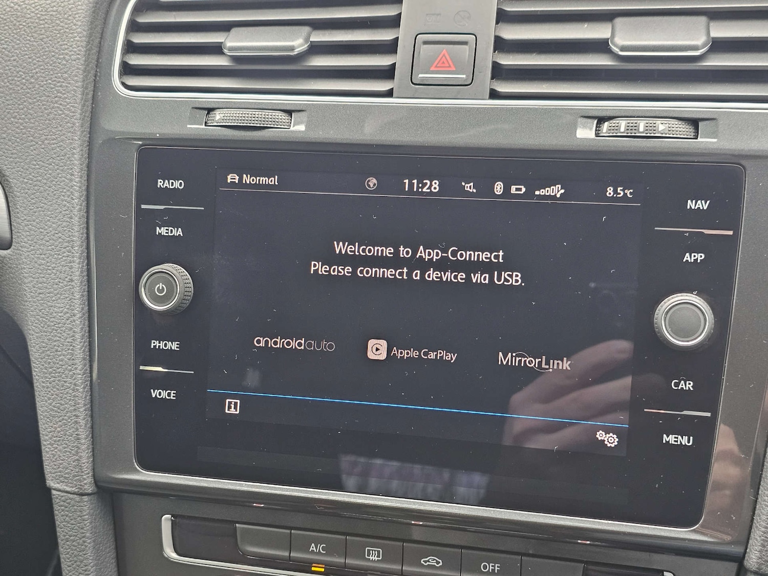 Used Volkswagen Golf 2018 for sale - 77798701: Photo 28