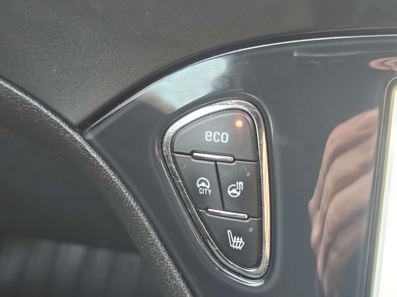 Used Vauxhall Corsa 2015 for sale - 76961772: Photo 27