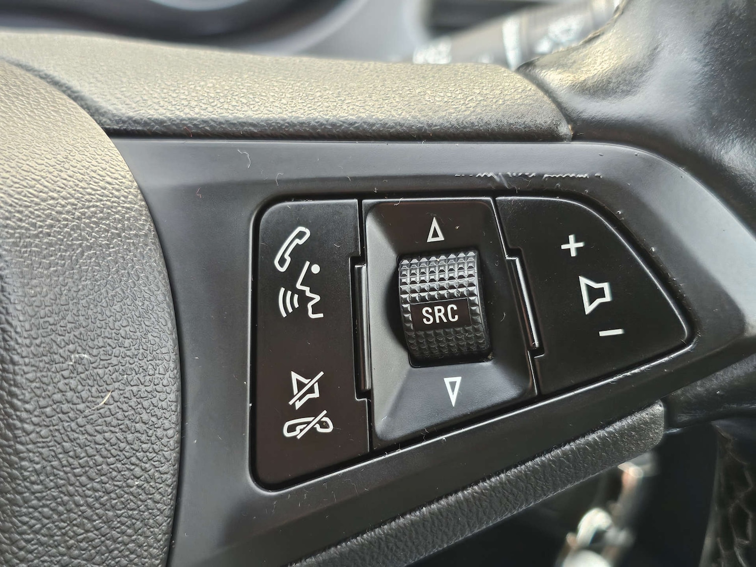 Used Vauxhall Corsa 2015 for sale - 76961772: Photo 32