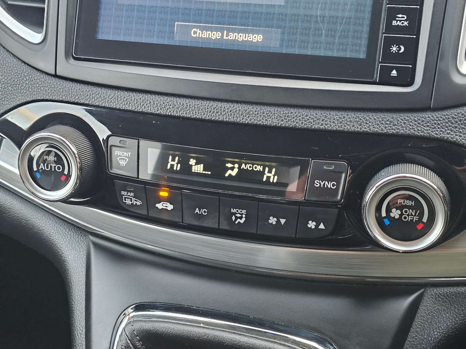 Used Honda CR-V 2017 for sale - 77135716: Photo 25