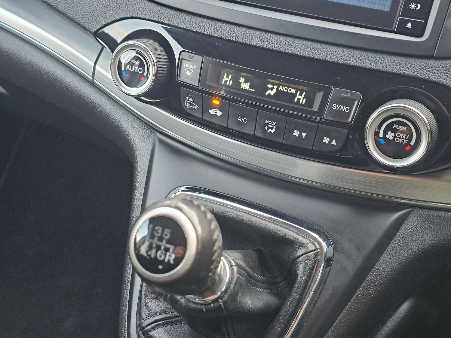 Used Honda CR-V 2017 for sale - 77135716: Photo 26