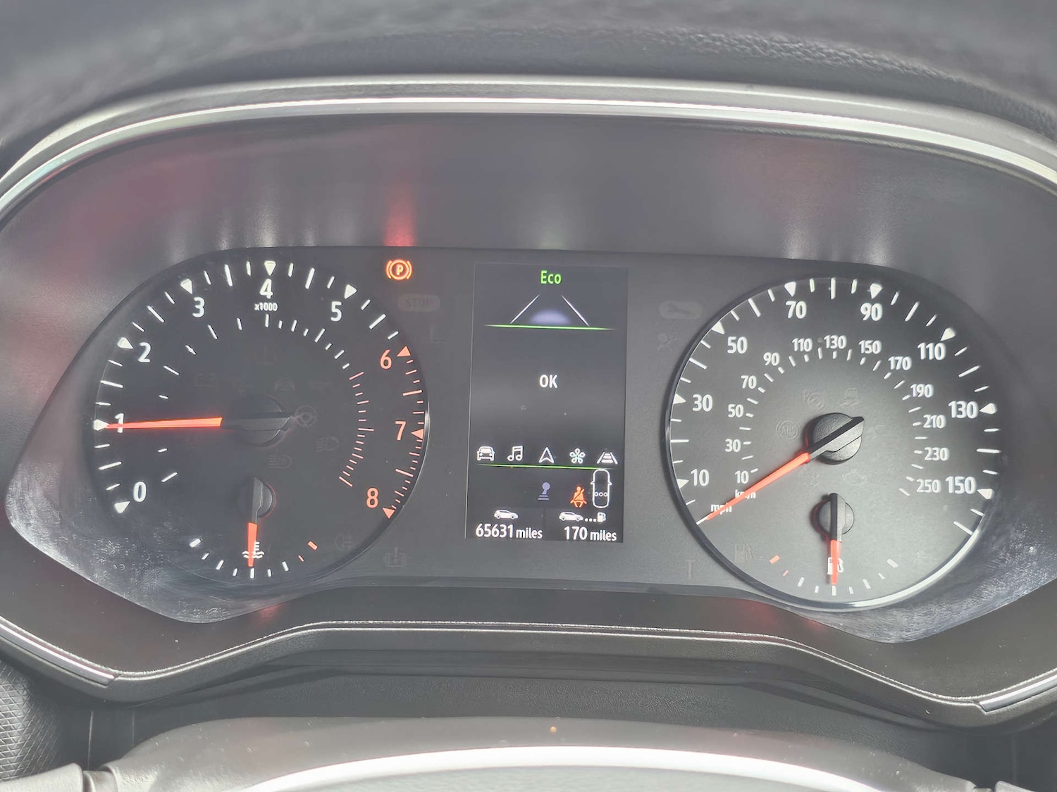 Used Renault Clio 2020 for sale - 76077942: Photo 26