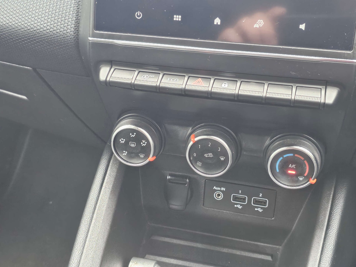 Used Renault Clio 2020 for sale - 76077942: Photo 28