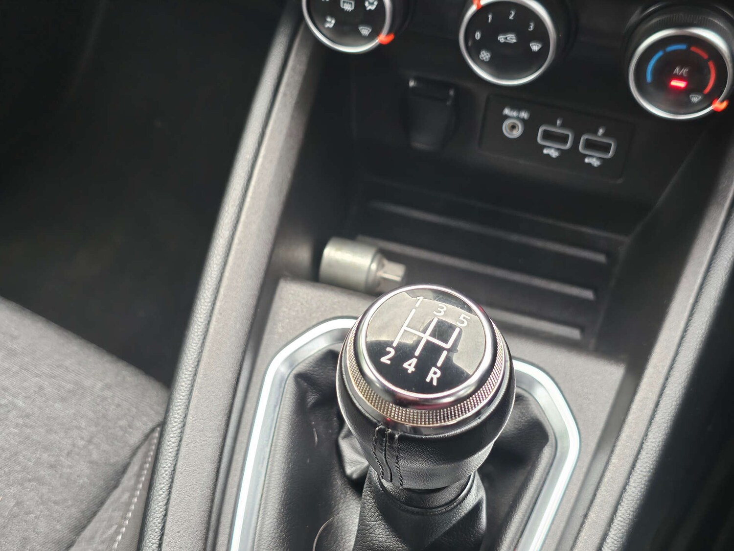 Used Renault Clio 2020 for sale - 76077942: Photo 29