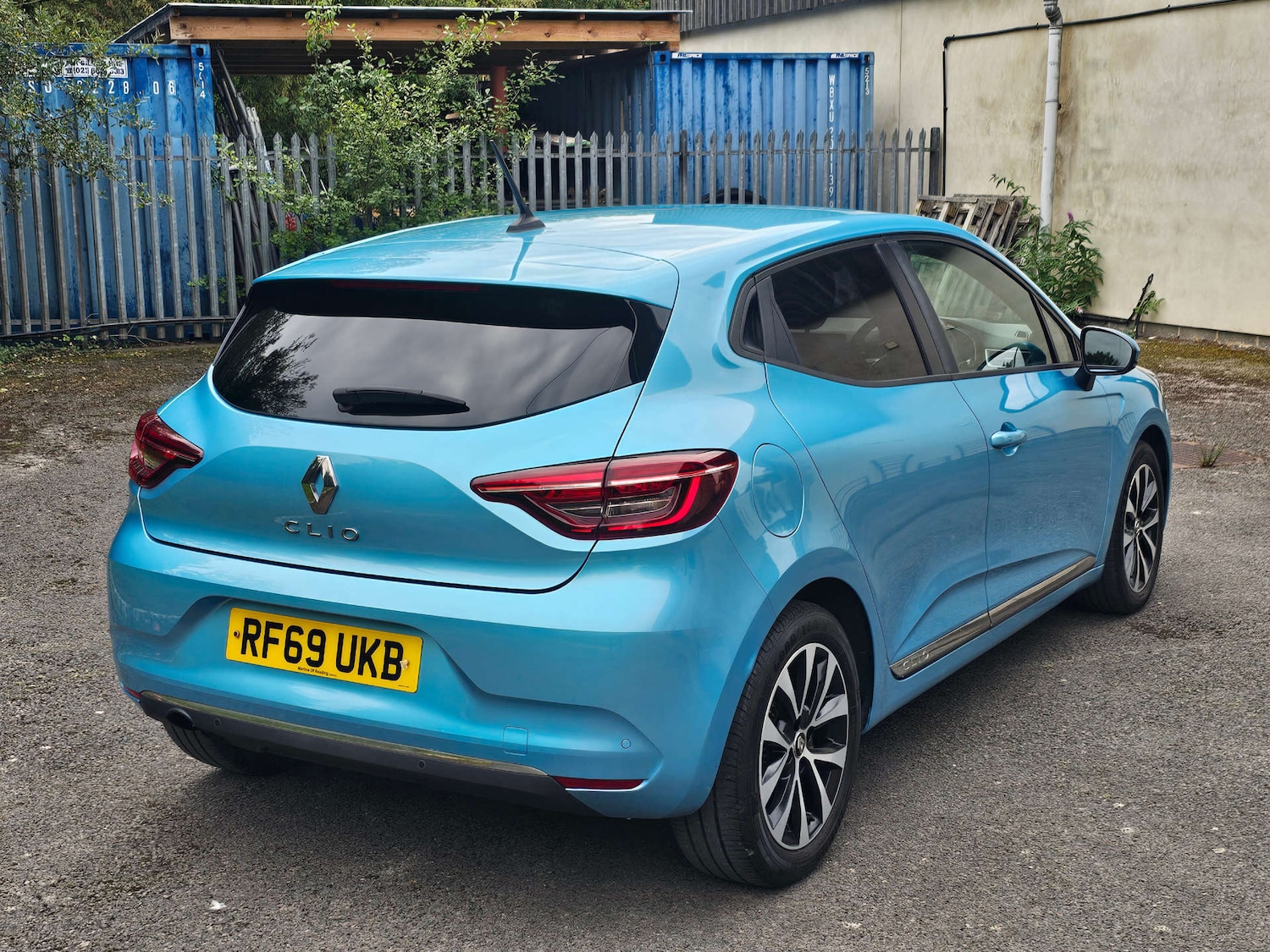 Used Renault Clio 2020 for sale - 76077942: Photo 3