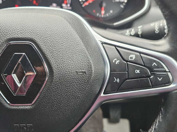 Used Renault Clio 2020 for sale - 76077942: Photo 31