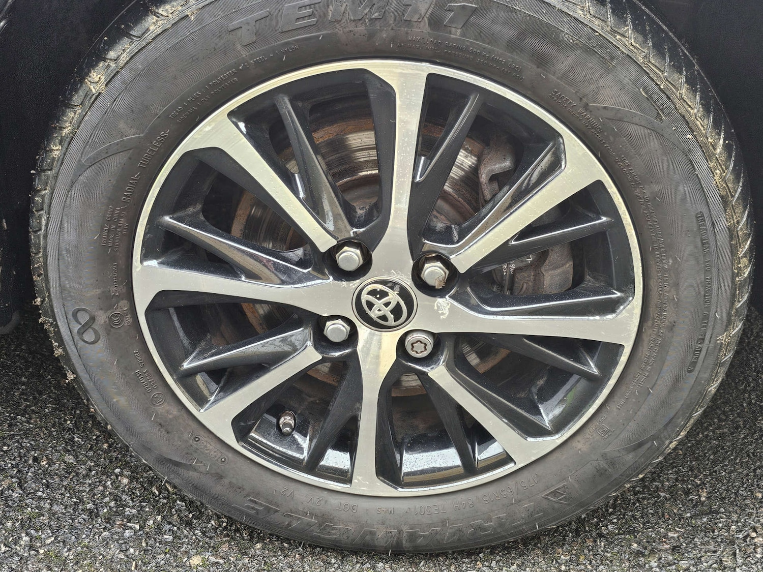 Used Toyota Yaris 2018 for sale - 76735812: Photo 19