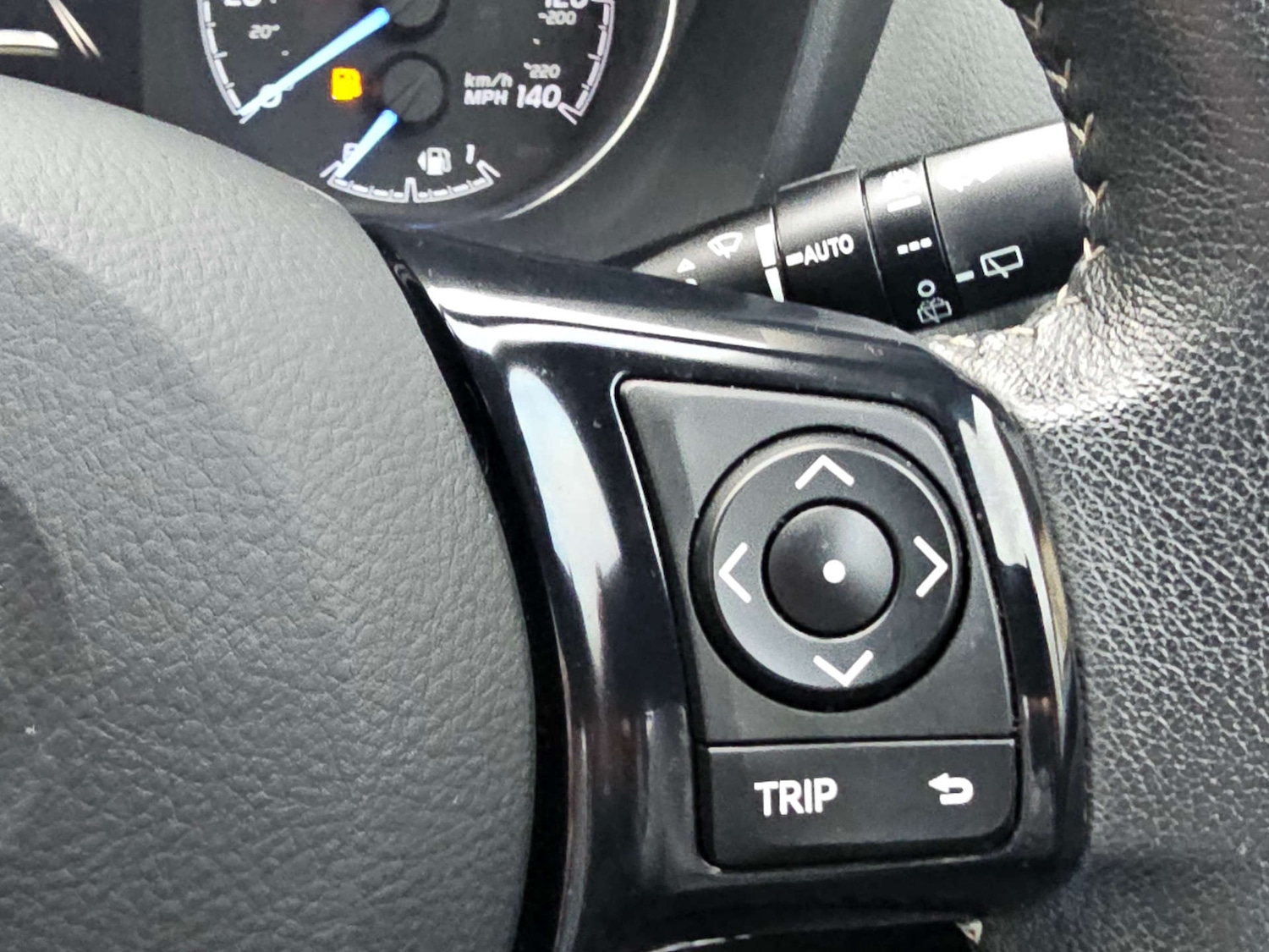 Used Toyota Yaris 2018 for sale - 76735812: Photo 20