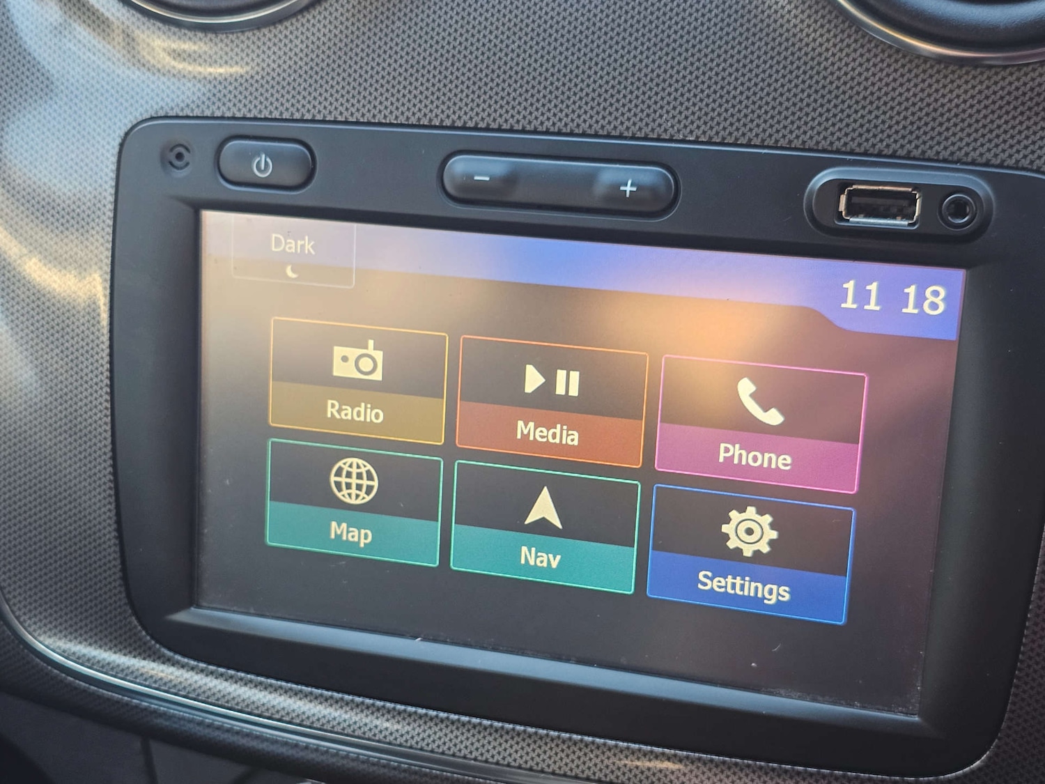 Used Dacia Sandero 2017 for sale - 76519237: Photo 28