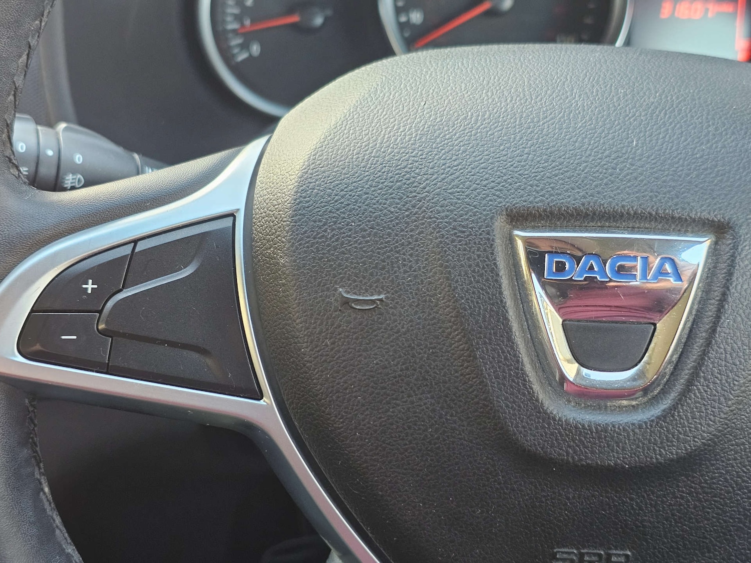 Used Dacia Sandero 2017 for sale - 76519237: Photo 30