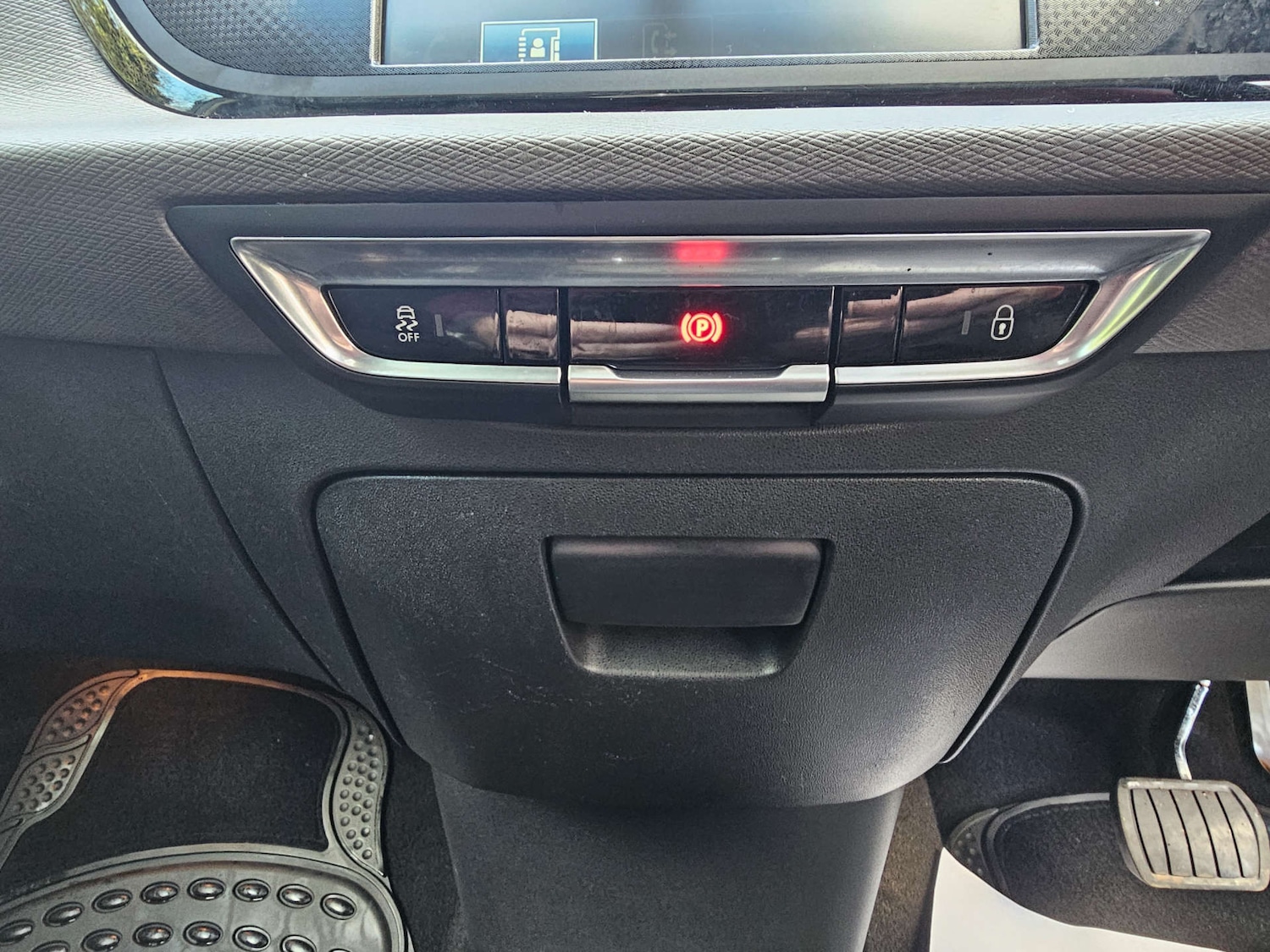 Used Citroen C4 Grand Picasso 2015 for sale - 76519239: Photo 29