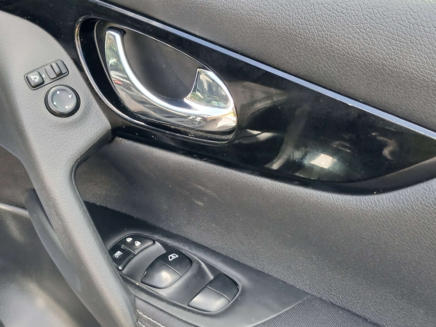 Used Nissan Qashqai 2017 for sale - 78066767: Photo 23