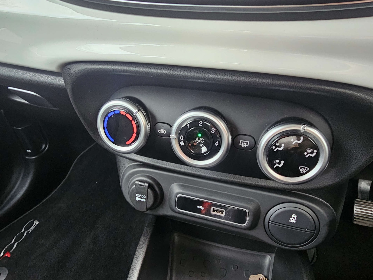 Used Fiat 500L 2019 for sale - 76511118: Photo 32