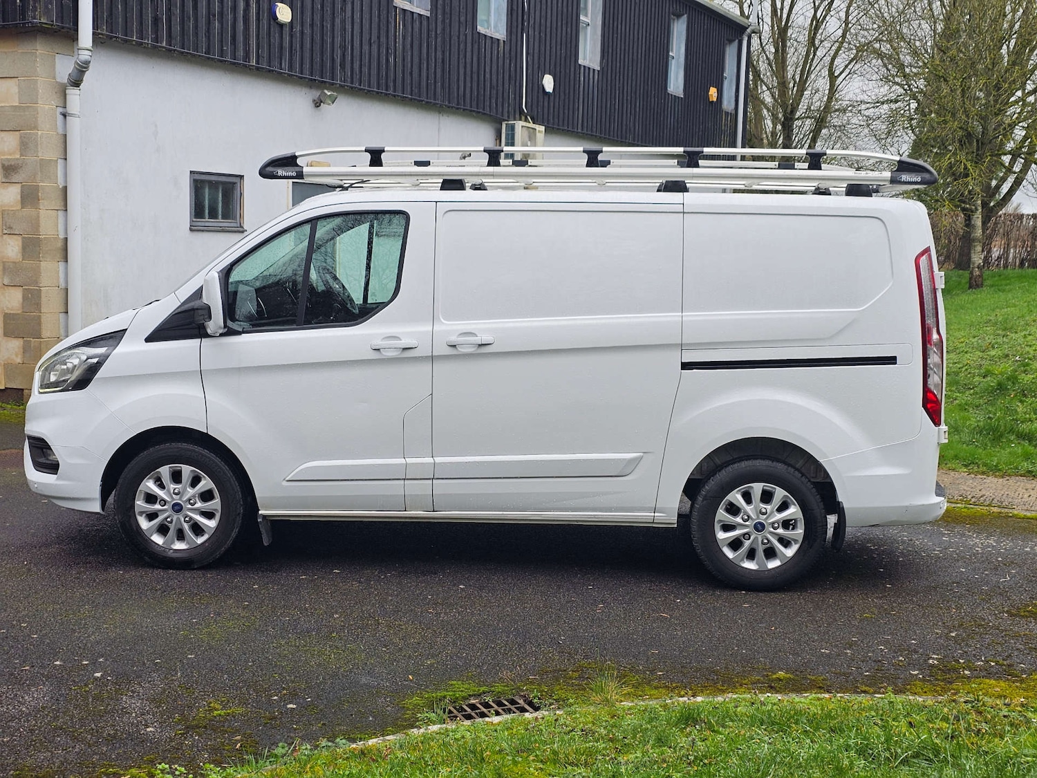 Used Ford Transit Custom 2022 for sale - 77635559: Photo 11
