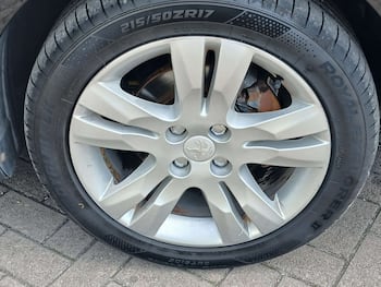 Used Peugeot 5008 2014 for sale - 79817675: Photo