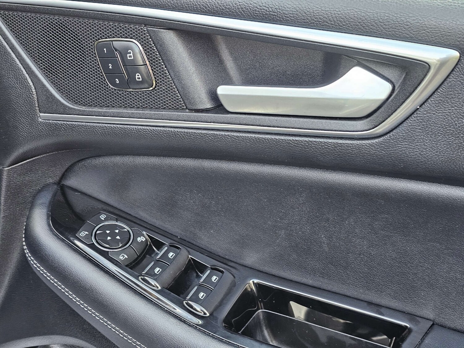 Used Ford Edge 2016 for sale - 77821638: Photo 22