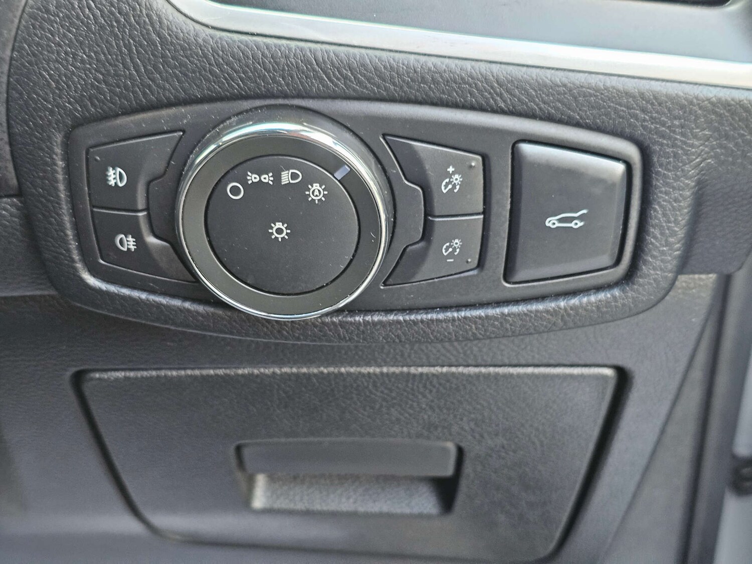 Used Ford Edge 2016 for sale - 77821638: Photo 24