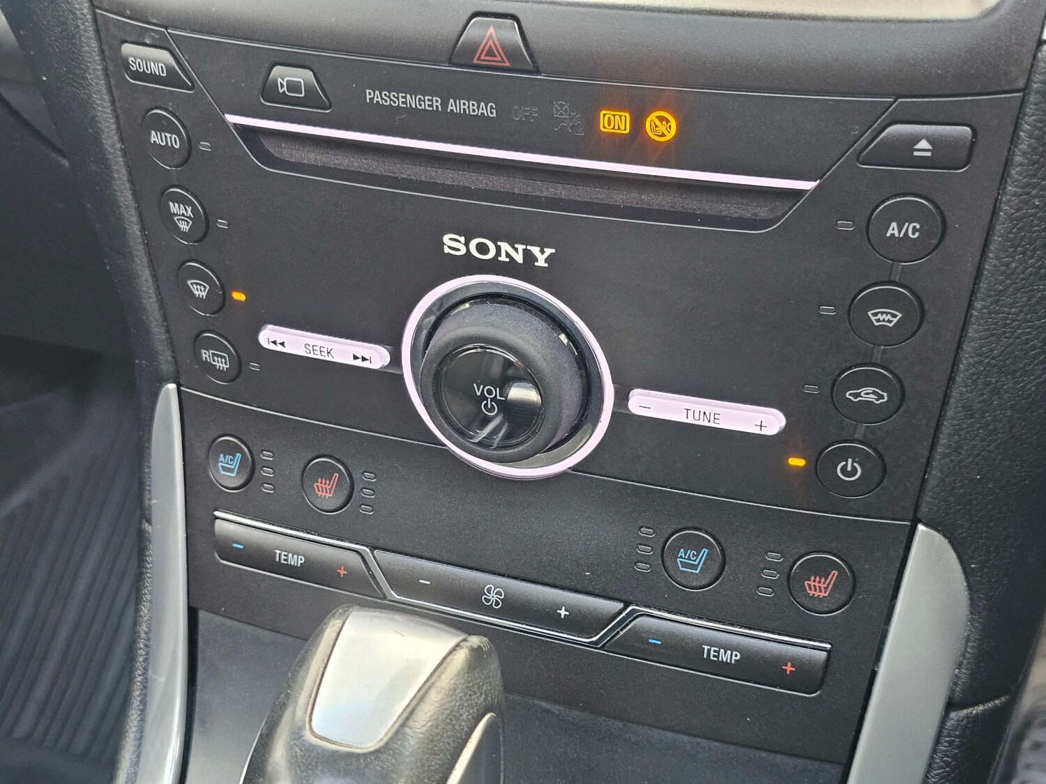 Used Ford Edge 2016 for sale - 77821638: Photo 31