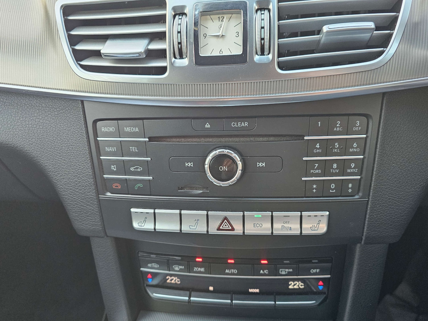 Used Mercedes-Benz E Class 2016 for sale - 77392234: Photo 25