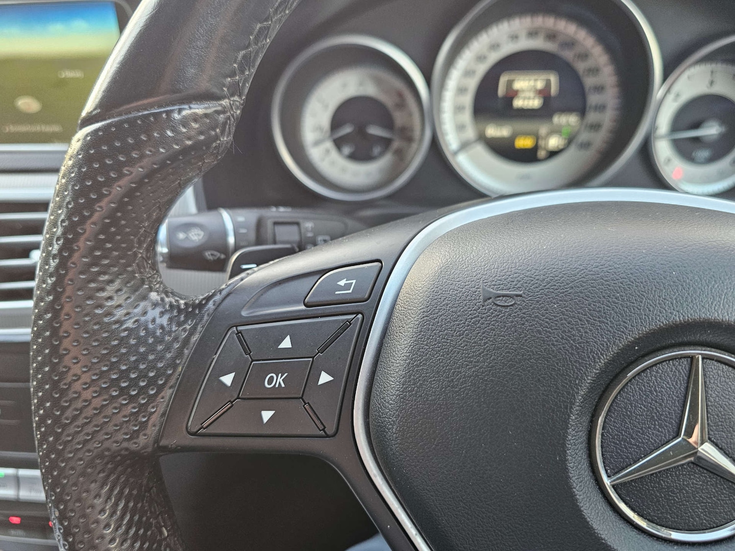 Used Mercedes-Benz E Class 2016 for sale - 77392234: Photo 27