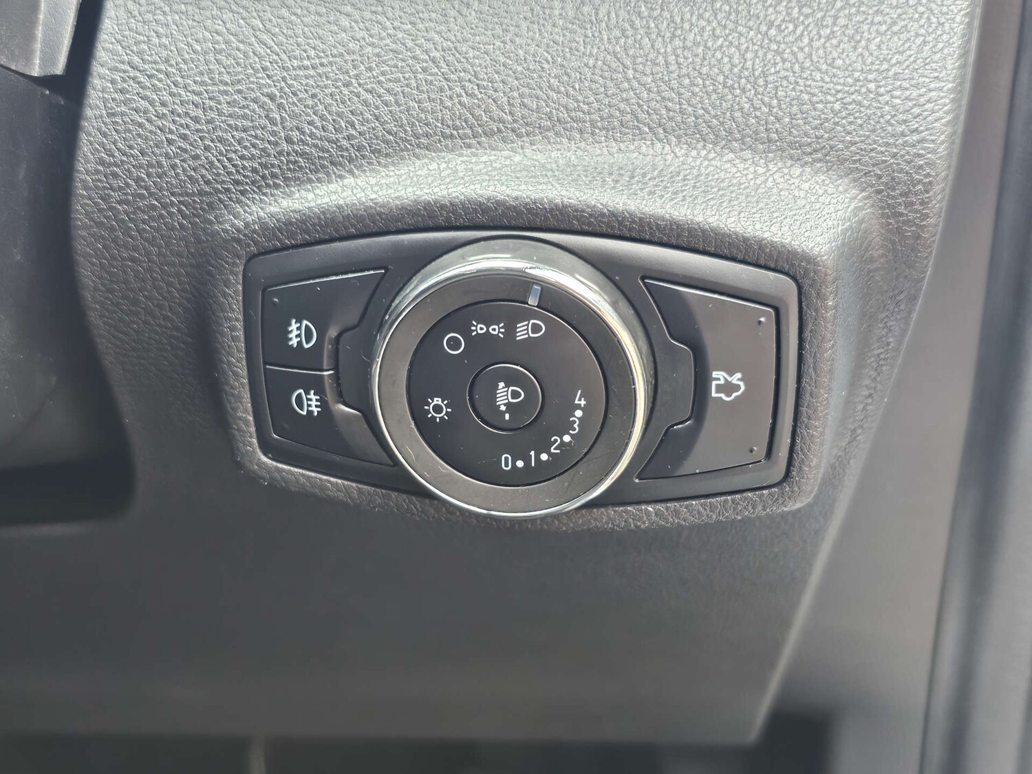 Vehicle 28