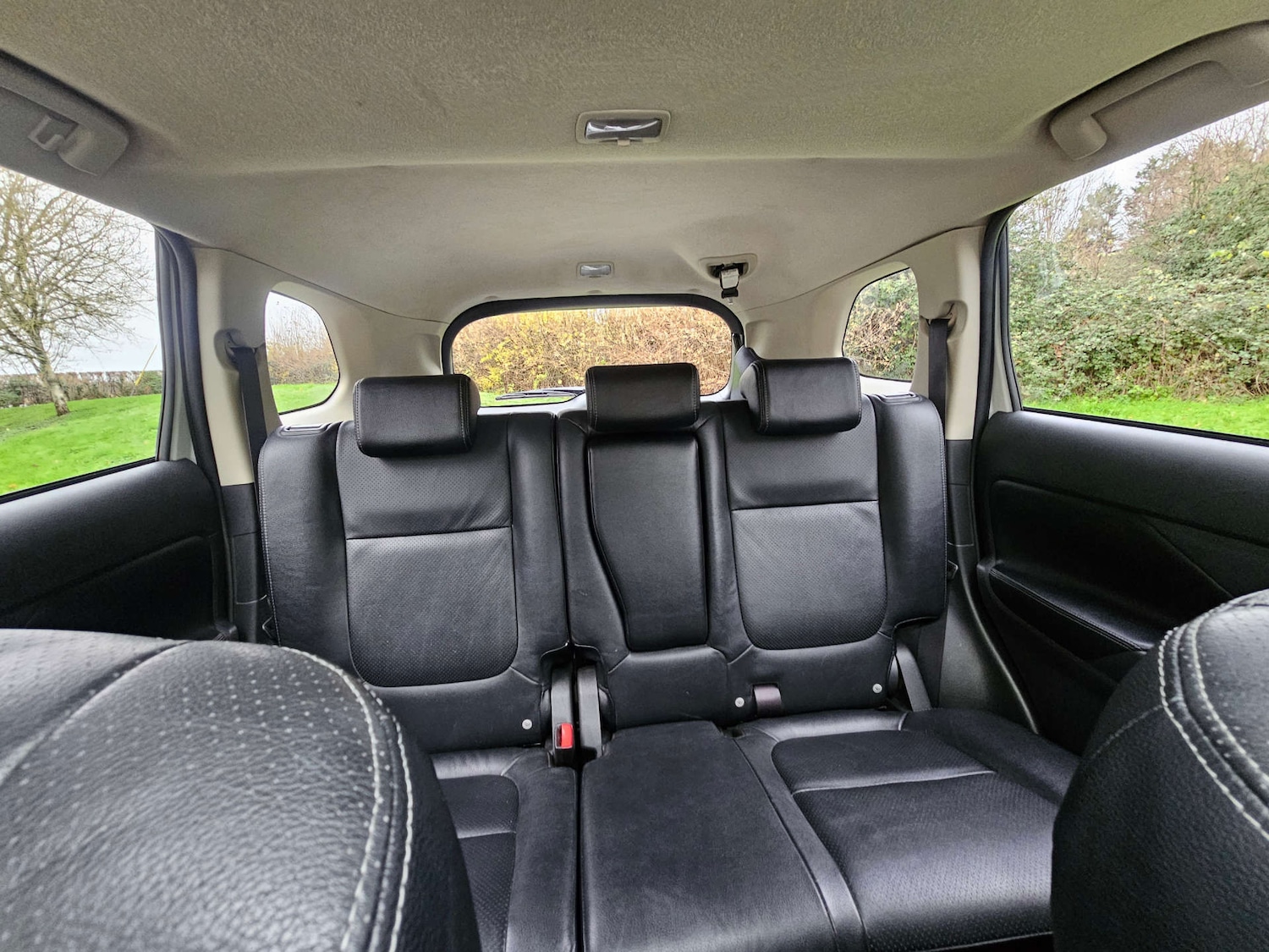 Used Mitsubishi Outlander 2015 for sale - 77022616: Photo 16