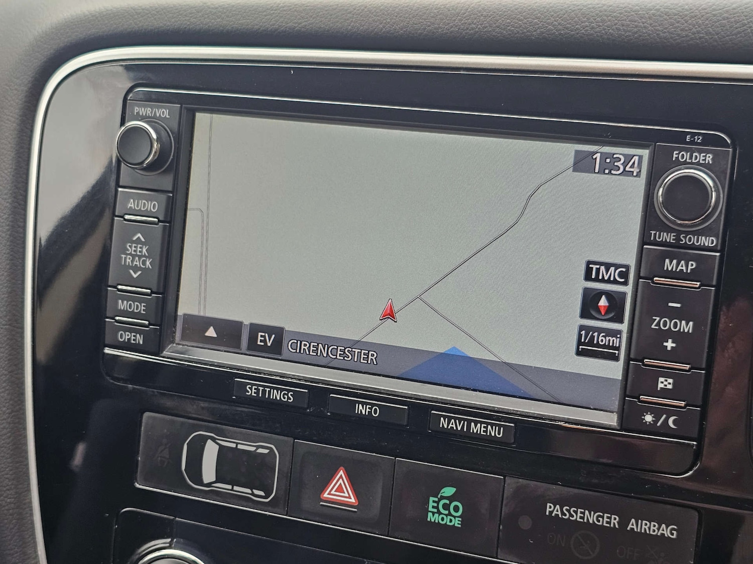 Used Mitsubishi Outlander 2015 for sale - 77022616: Photo 24