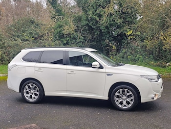 Used Mitsubishi Outlander 2015 for sale - 77022616: Photo