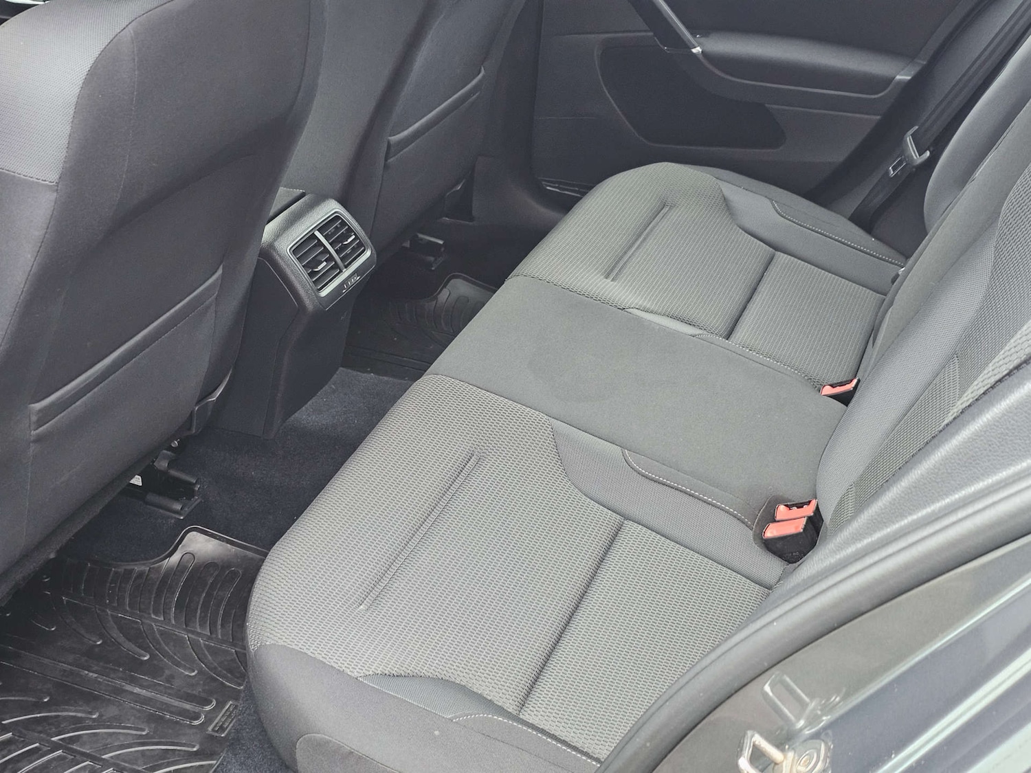 Used Volkswagen Golf 2018 for sale - 77262773: Photo 20