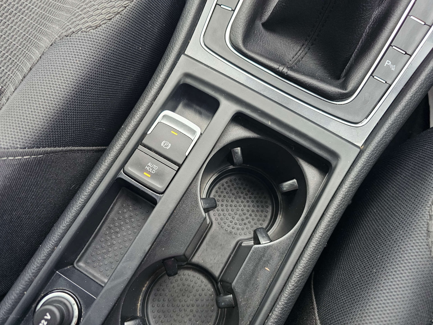 Used Volkswagen Golf 2018 for sale - 77262773: Photo 29