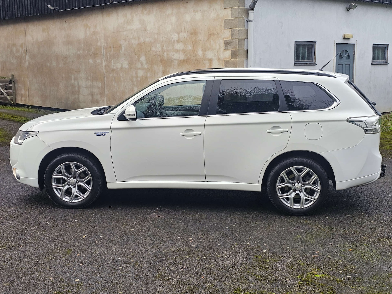 Used Mitsubishi Outlander 2015 for sale - 76836455: Photo 11