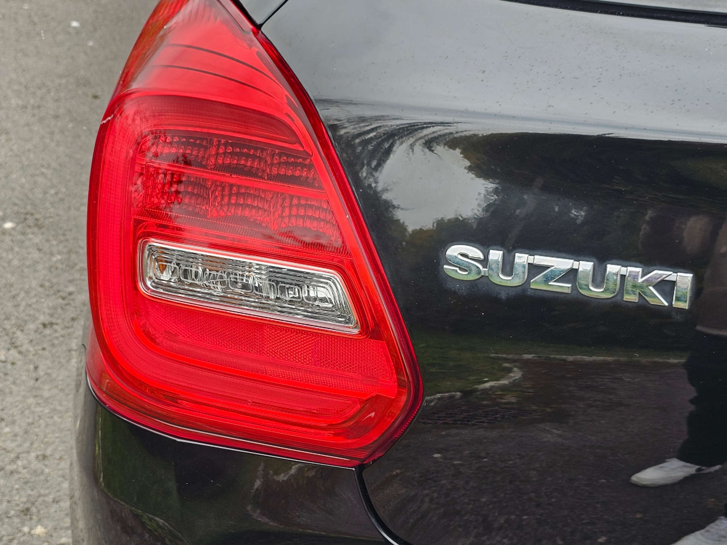 Used Suzuki Swift 2019 for sale - 76209976: Photo 12